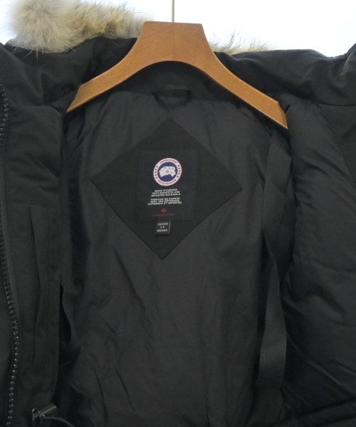 CANADA GOOSE Down coats