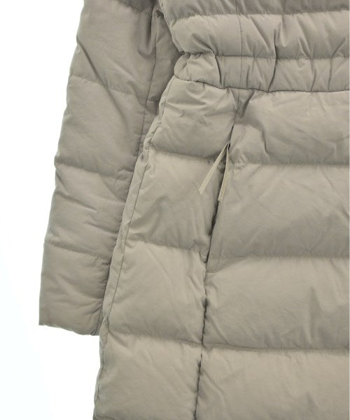 CANADA GOOSE Down coats
