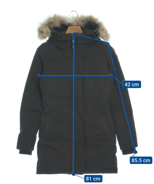 CANADA GOOSE Down coats