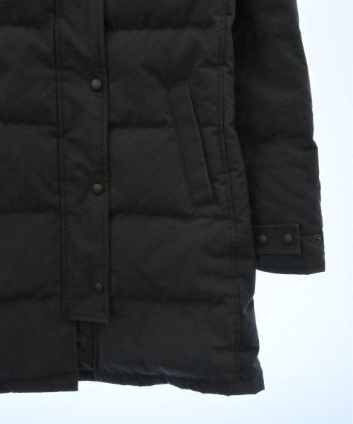 CANADA GOOSE Down coats