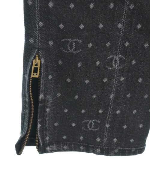 CHANEL Jeans