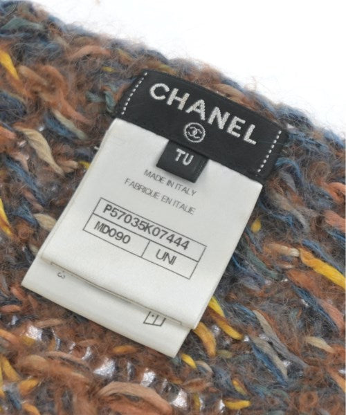 CHANEL Winter scarves