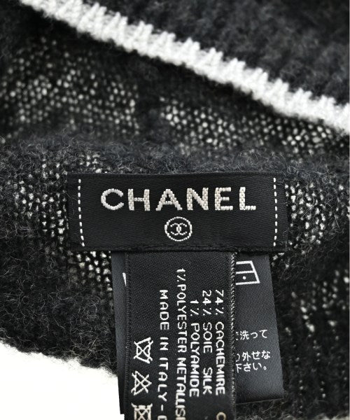 CHANEL Knitted caps/Beanie