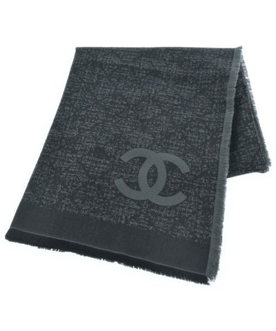CHANEL Winter scarves