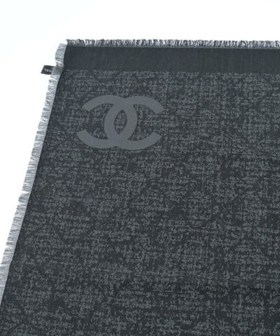 CHANEL Winter scarves