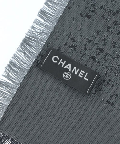 CHANEL Winter scarves