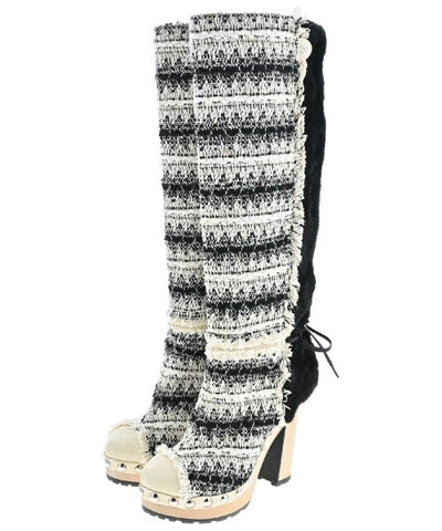 CHANEL Boots