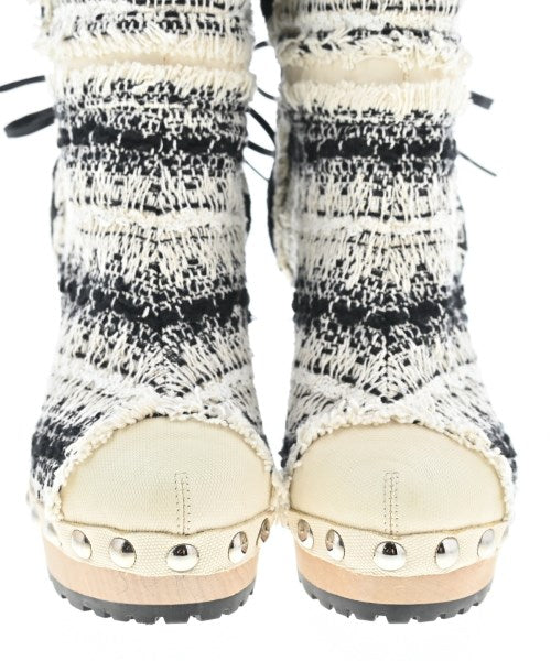CHANEL Boots