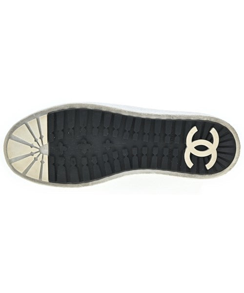 CHANEL Sneakers