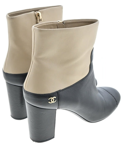 CHANEL Boots