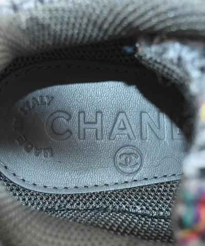 CHANEL Sneakers