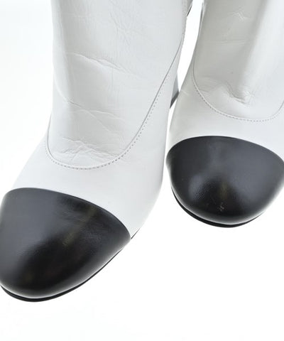 CHANEL Boots