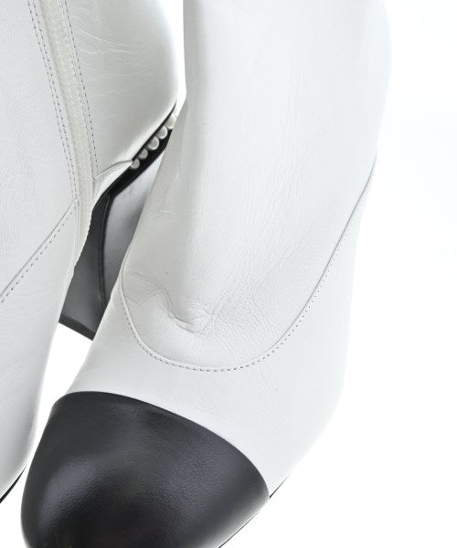 CHANEL Boots