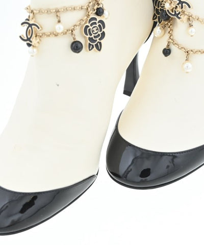 CHANEL Boots