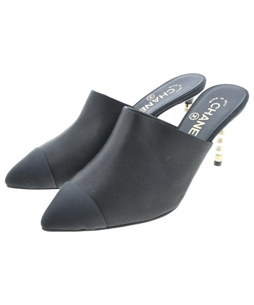 CHANEL Pumps/Heels