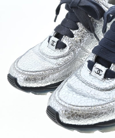 CHANEL Sneakers