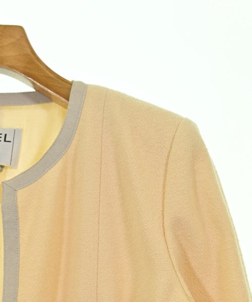 CHANEL Collarless jackets