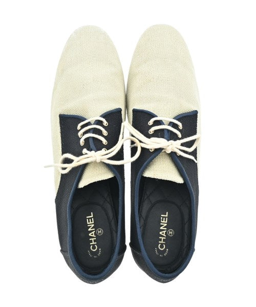CHANEL Dress shoes/Loafers
