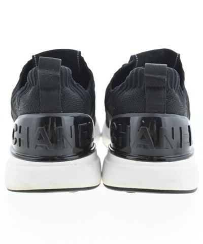 CHANEL Sneakers