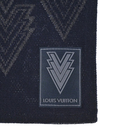 LOUIS VUITTON Winter scarves