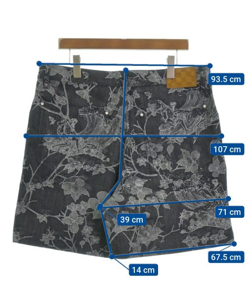 LOUIS VUITTON Shorts