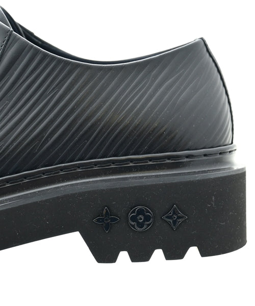 LOUIS VUITTON Dress shoes