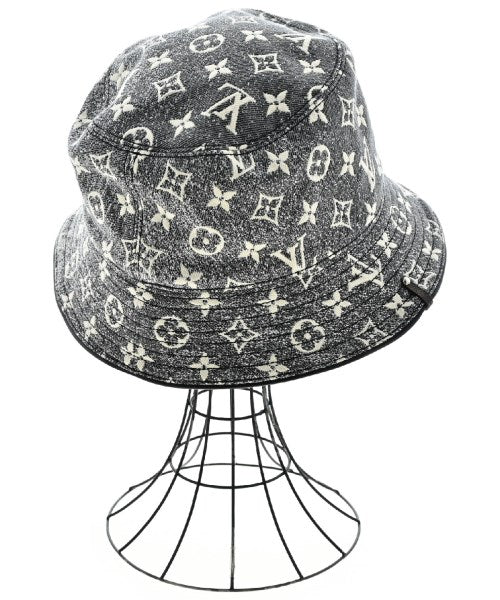 LOUIS VUITTON Hats