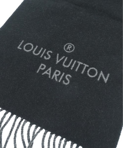 LOUIS VUITTON Winter scarves