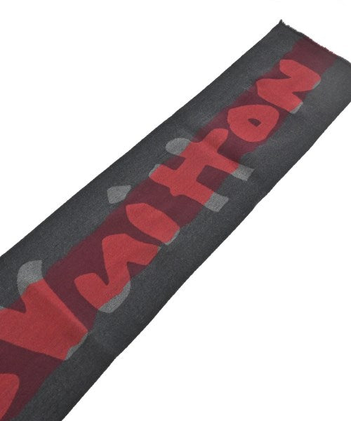 LOUIS VUITTON Winter scarves