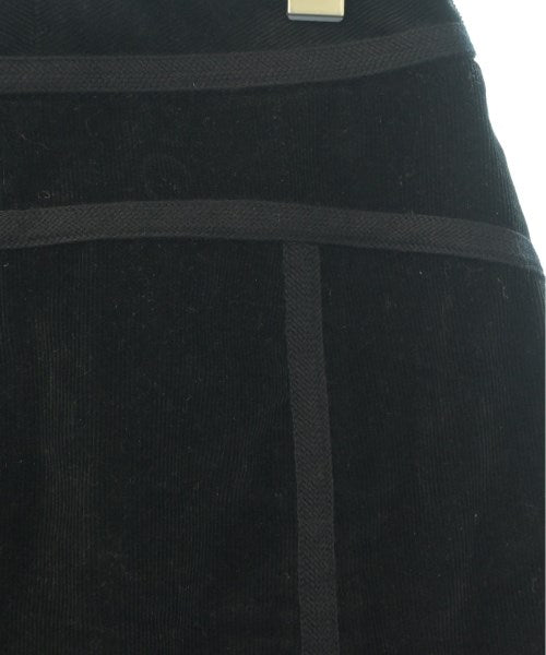 LOUIS VUITTON Knee length skirts