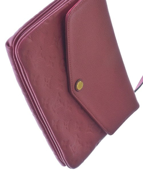 LOUIS VUITTON Shoulder bags