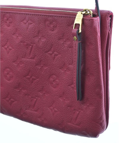 LOUIS VUITTON Shoulder bags