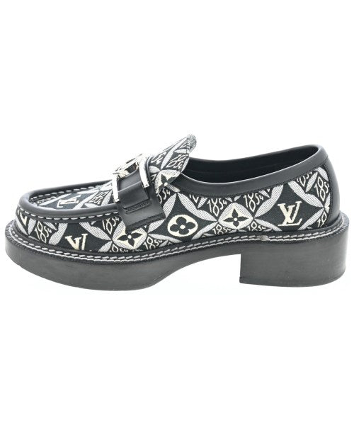 LOUIS VUITTON Dress shoes/Loafers