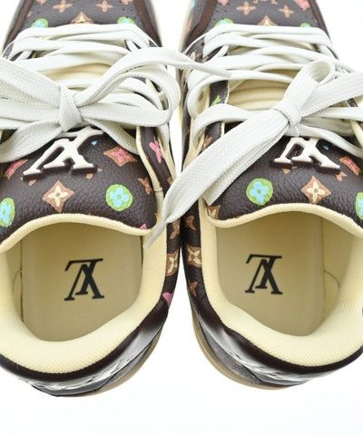LOUIS VUITTON Sneakers