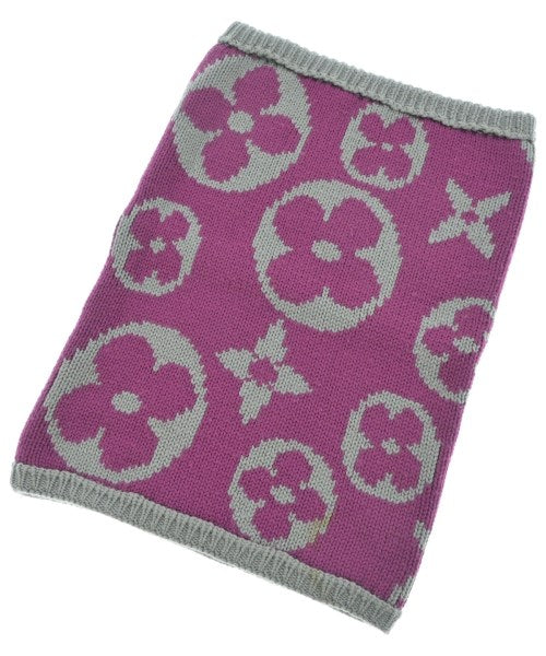 LOUIS VUITTON Winter scarves