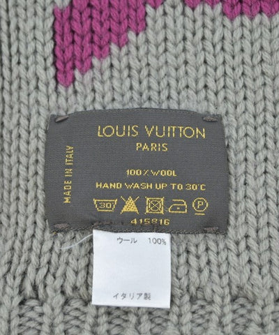 LOUIS VUITTON Winter scarves