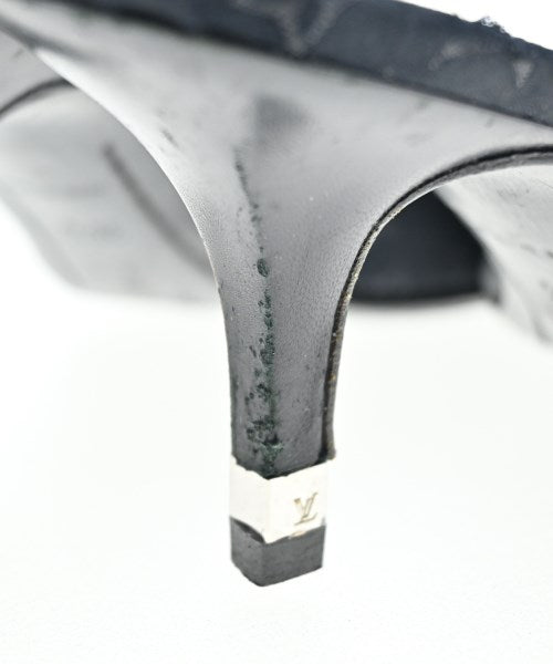 LOUIS VUITTON Pumps/Heels