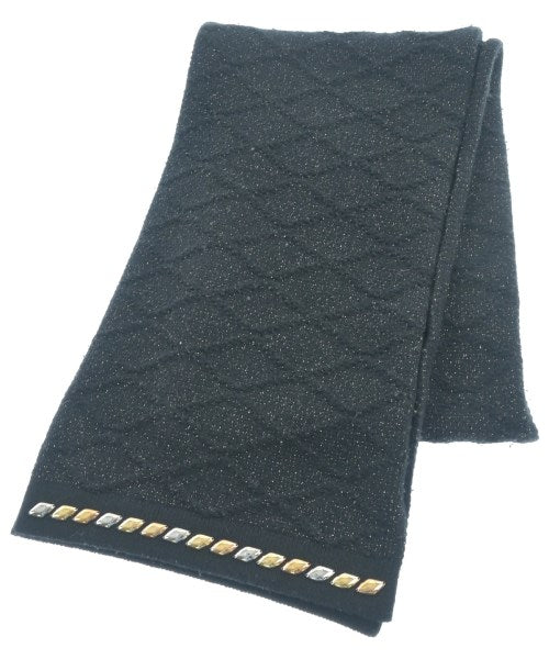LOUIS VUITTON Winter scarves