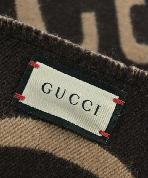 GUCCI Winter scarves