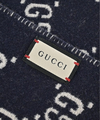 GUCCI Winter scarves