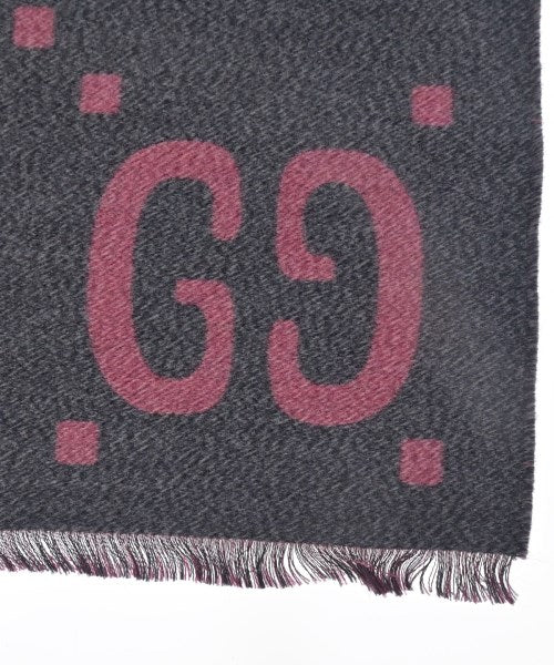 GUCCI Winter scarves