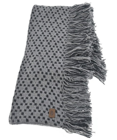 GUCCI Winter scarves