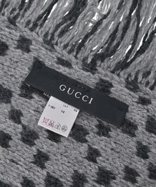 GUCCI Winter scarves