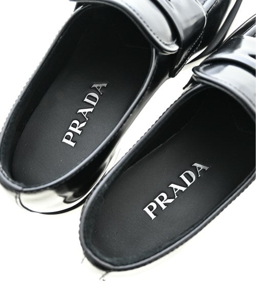 PRADA Dress shoes/Loafers