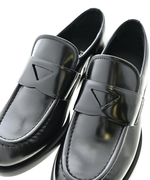 PRADA Dress shoes/Loafers