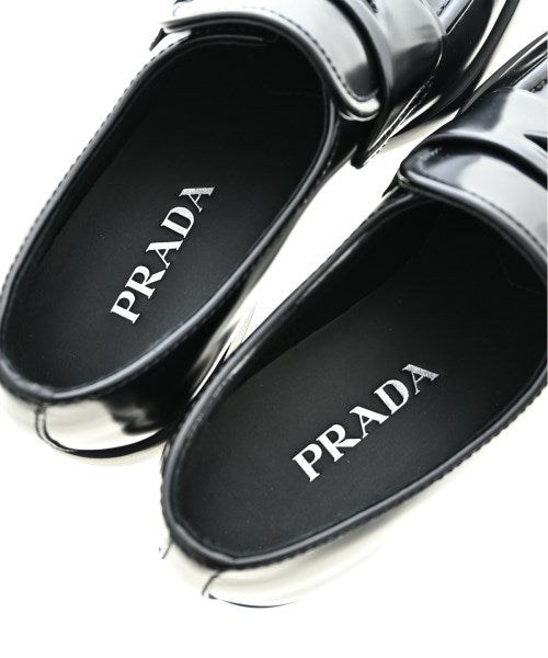 PRADA Dress shoes/Loafers