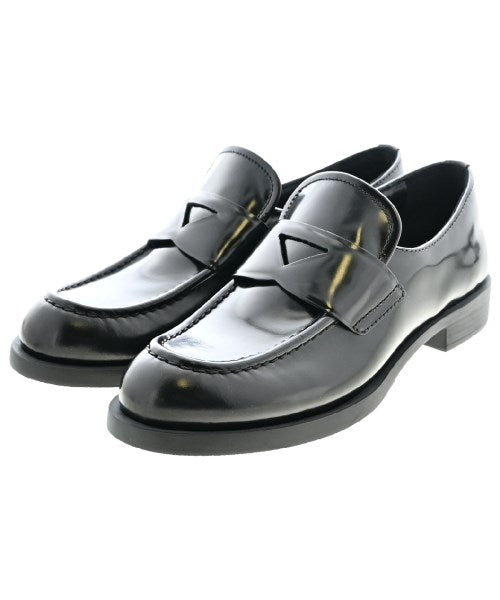 PRADA Dress shoes/Loafers