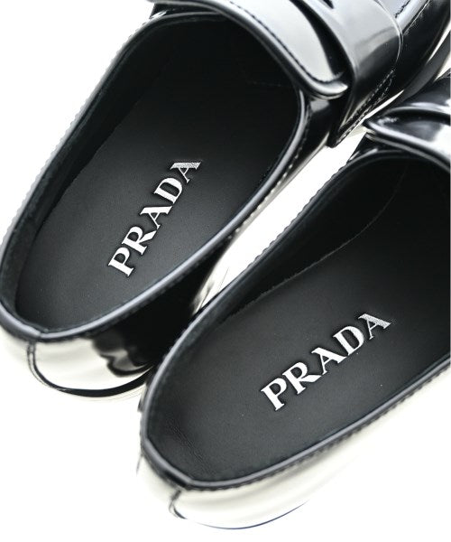 PRADA Dress shoes/Loafers