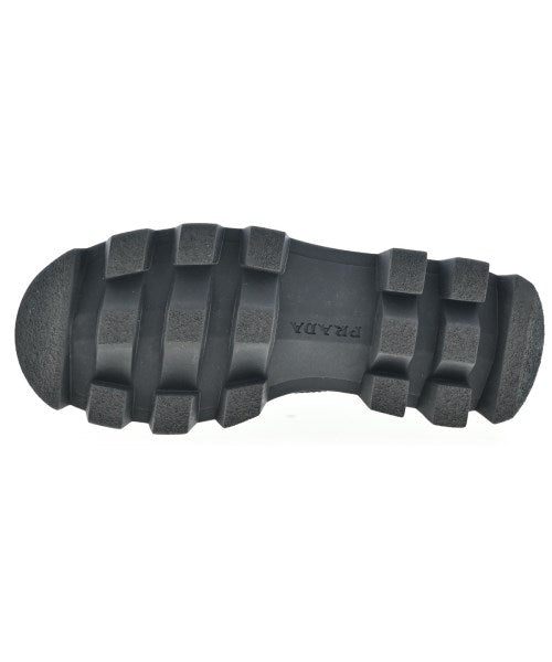 PRADA Dress shoes/Loafers