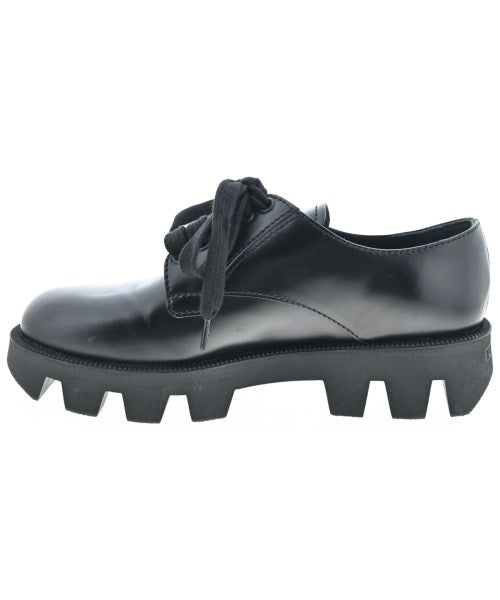 PRADA Dress shoes/Loafers